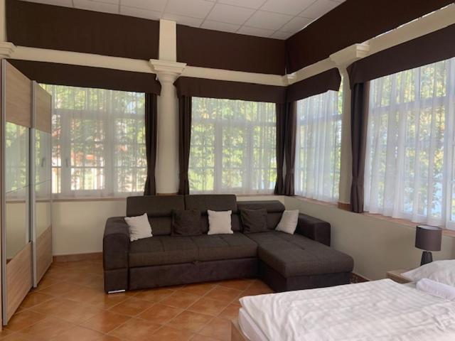 Bf Hotel Balatonföldvár Extérieur photo