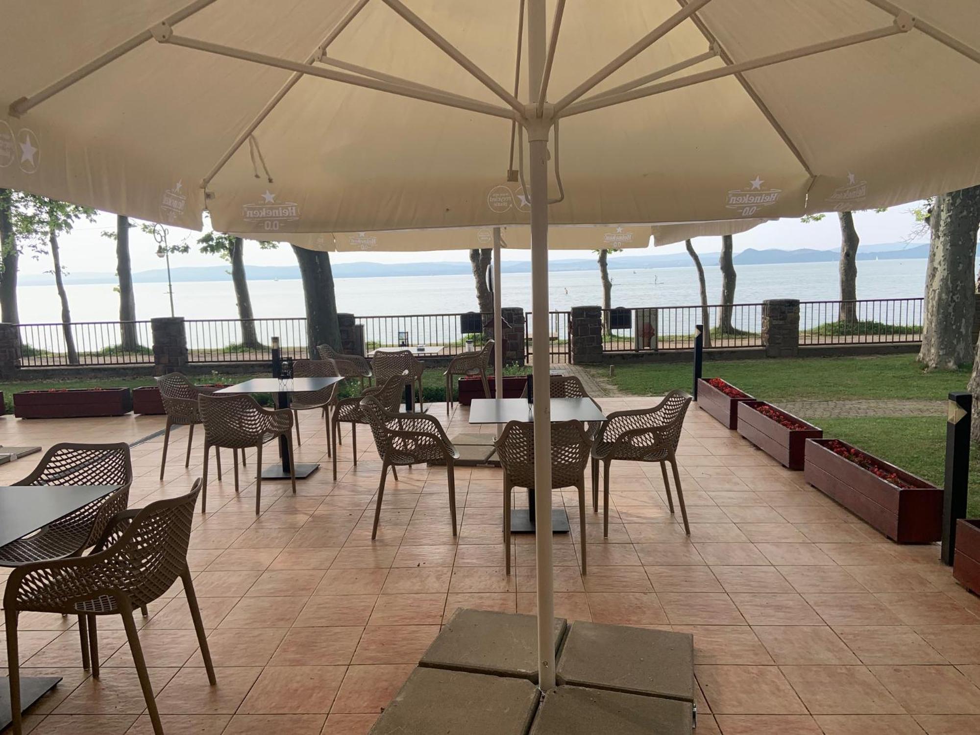 Bf Hotel Balatonföldvár Extérieur photo