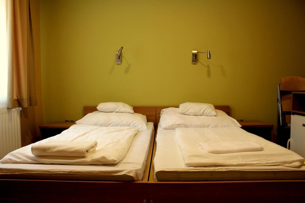 Bf Hotel Balatonföldvár Extérieur photo