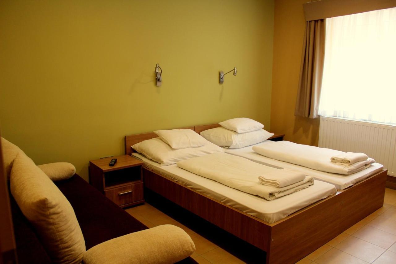 Bf Hotel Balatonföldvár Extérieur photo