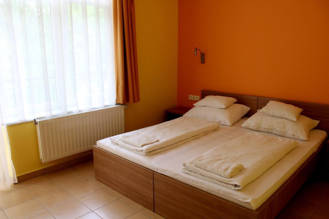 Bf Hotel Balatonföldvár Extérieur photo